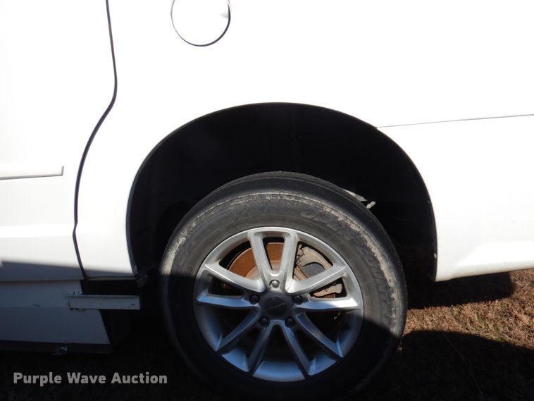 image for item HW9864 2015 Dodge Grand Caravan  handicap accessible van