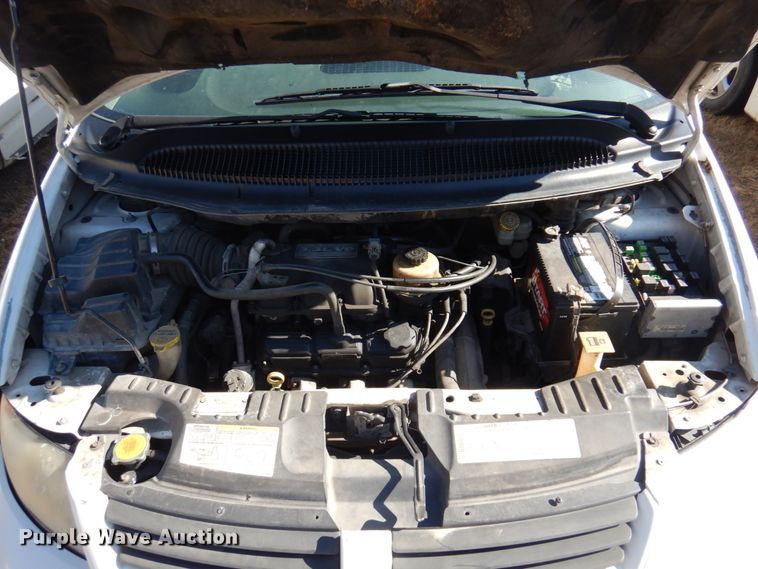 image for item HW9865 2005 Dodge Grand Caravan  van