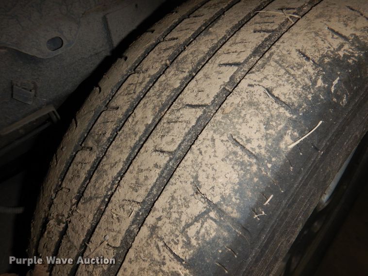 image for item HW9867 2010 Dodge Grand Caravan  van