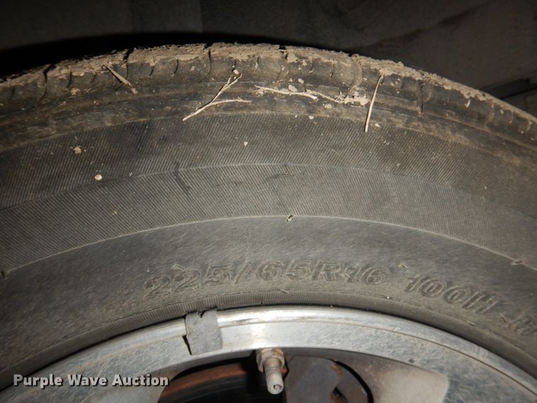 image for item HW9867 2010 Dodge Grand Caravan  van