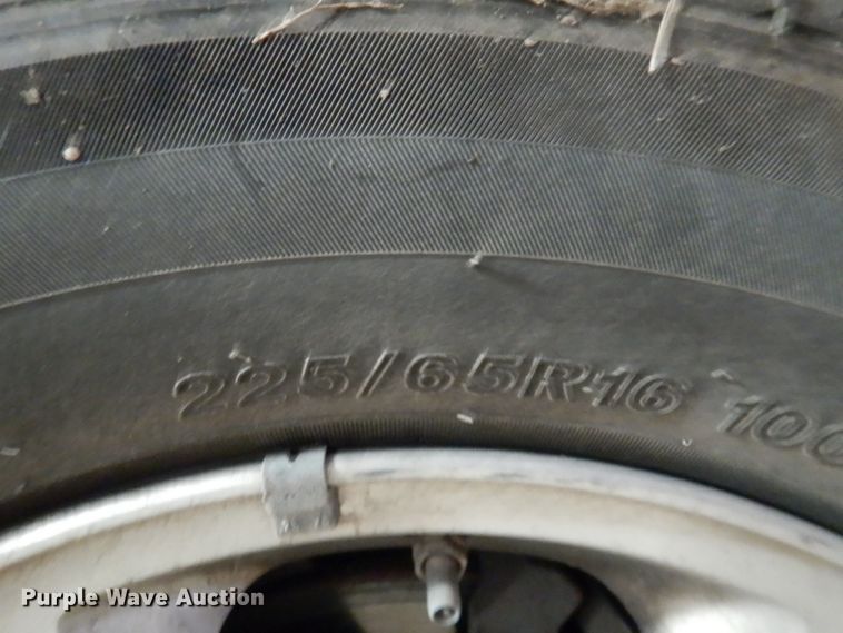 image for item HW9867 2010 Dodge Grand Caravan  van