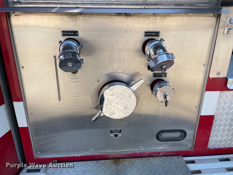 image for item HX9790 1990 Ottawa 08V  pumper fire truck