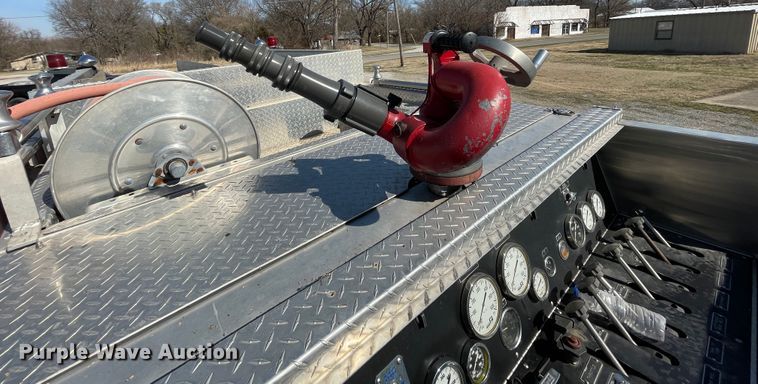 image for item HX9790 1990 Ottawa 08V  pumper fire truck