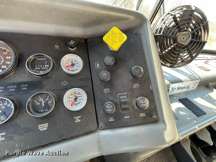 image for item HX9790 1990 Ottawa 08V  pumper fire truck