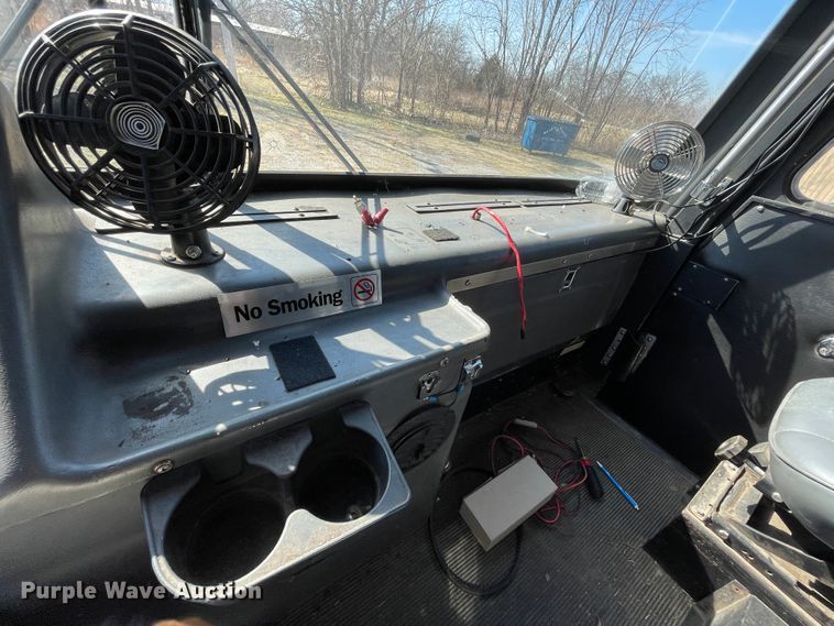 image for item HX9790 1990 Ottawa 08V  pumper fire truck