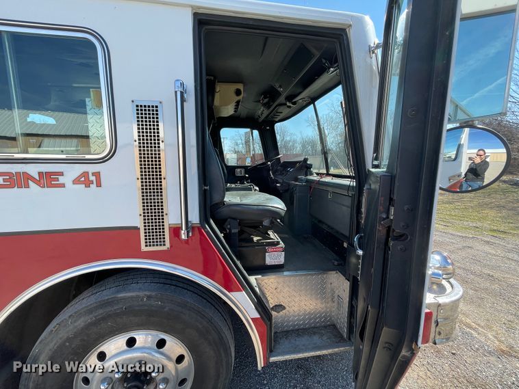 image for item HX9790 1990 Ottawa 08V  pumper fire truck