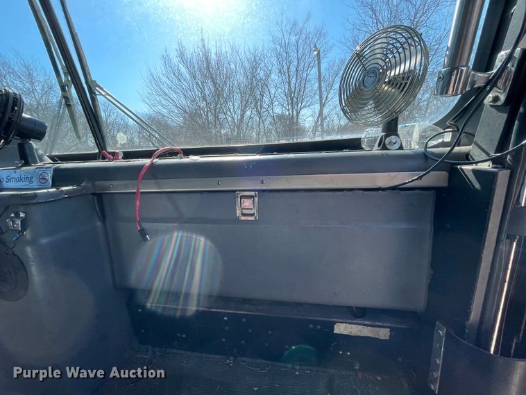 image for item HX9790 1990 Ottawa 08V  pumper fire truck