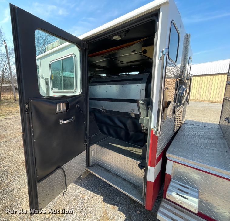 image for item HX9790 1990 Ottawa 08V  pumper fire truck