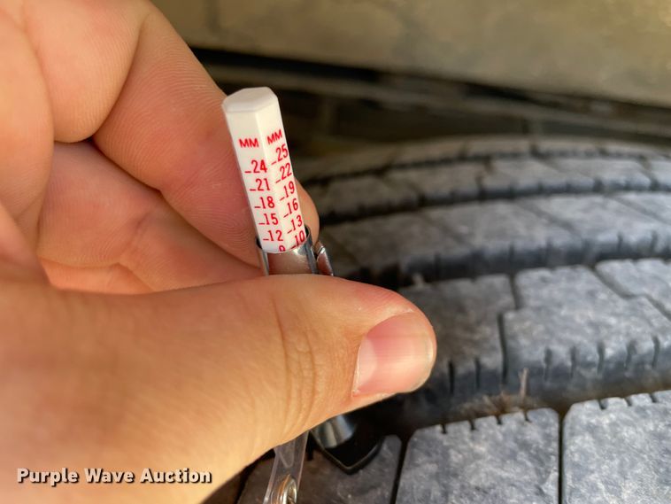 image for item HX9790 1990 Ottawa 08V  pumper fire truck