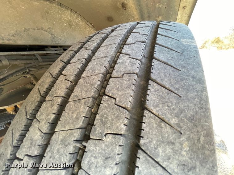 image for item HX9790 1990 Ottawa 08V  pumper fire truck