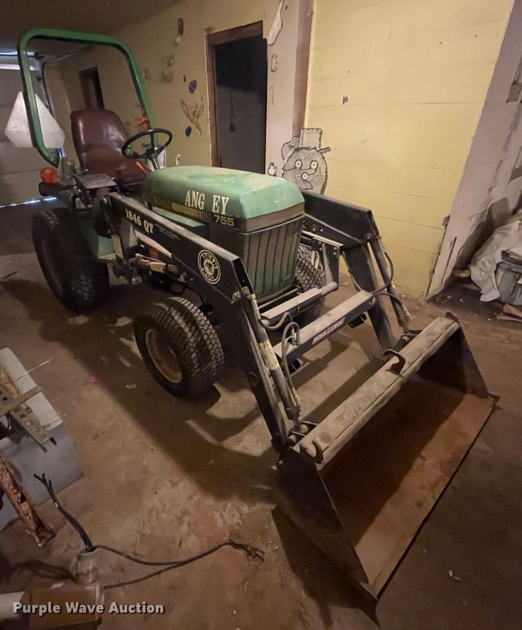 image for item HX9841 John Deere 755  tractor