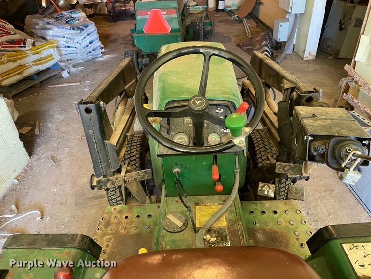 image for item HX9841 John Deere 755  tractor