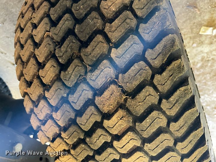 image for item HX9841 John Deere 755  tractor