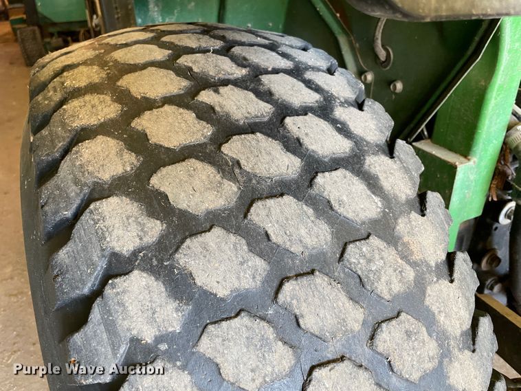 image for item HX9841 John Deere 755  tractor