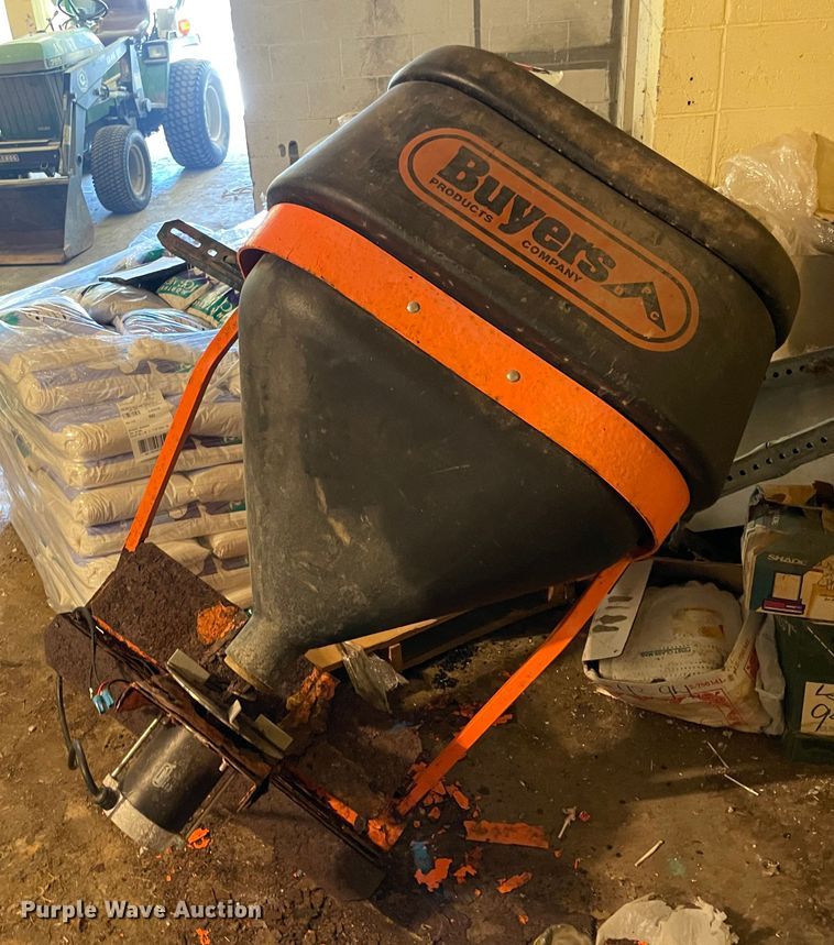 image for item HX9842 Buyers spreader