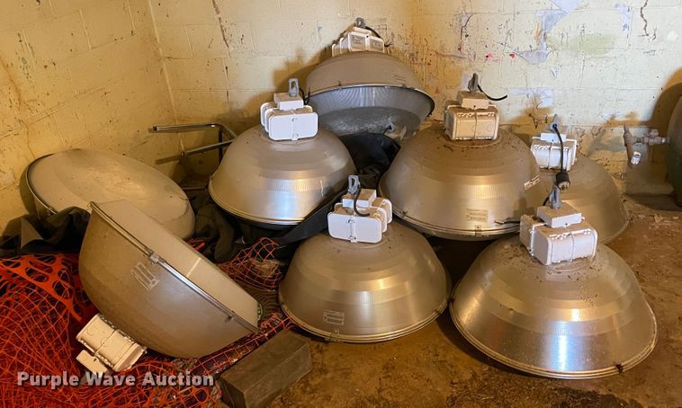 image for item HX9845 (9) 2003 Lithonia Lighting M59 lights