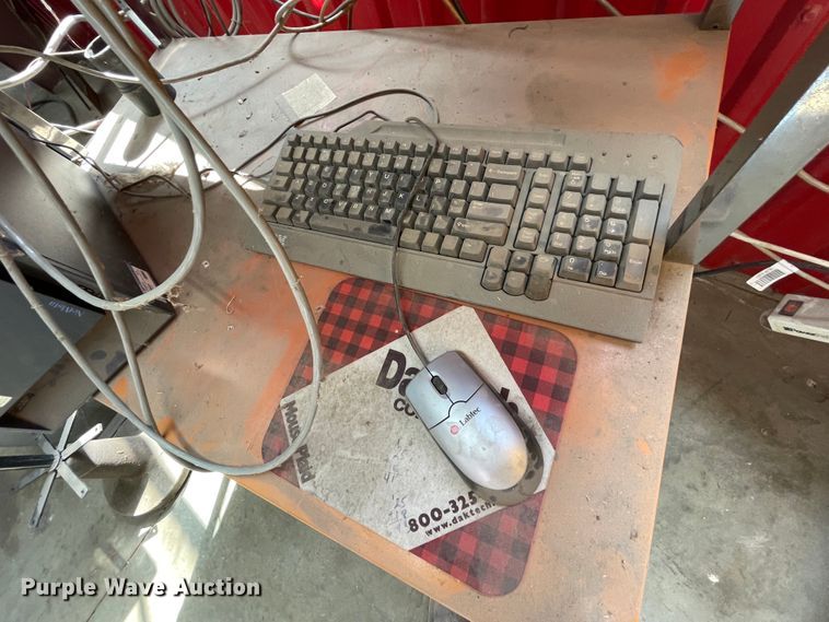 image for item HX9877 Shopmaster El Dorado  bridgemill