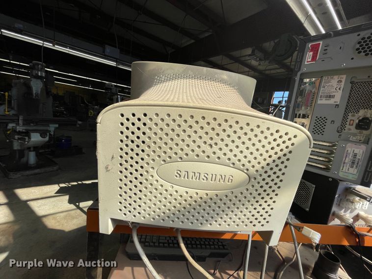 image for item HX9877 Shopmaster El Dorado  bridgemill