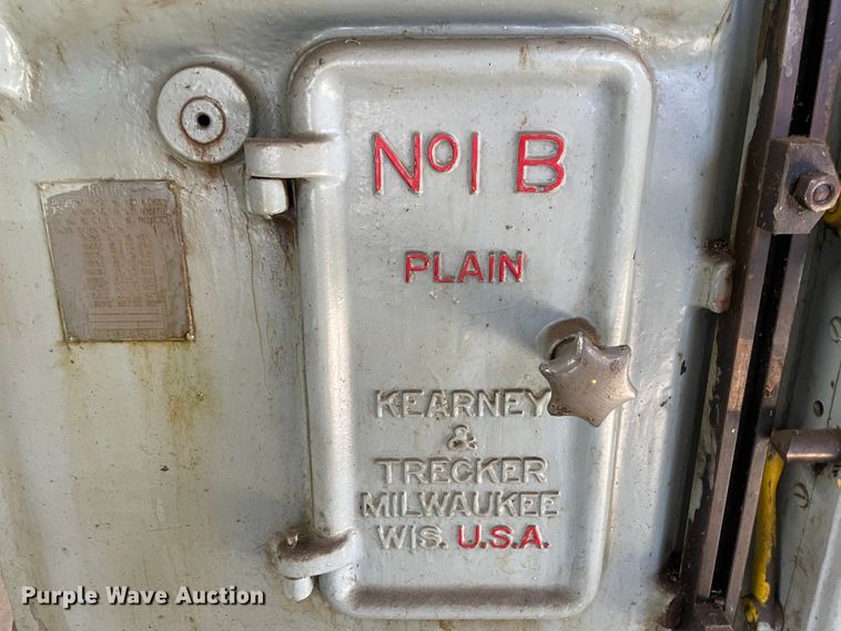 image for item HX9878 Milwaukee  vertical milling machine