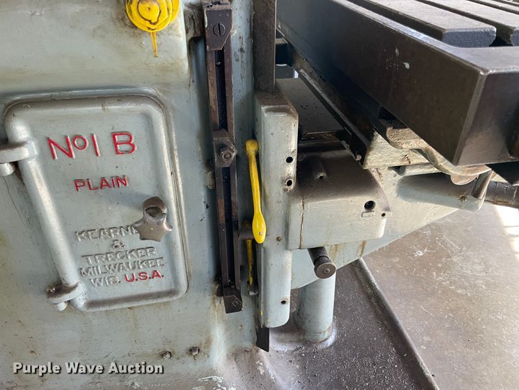 image for item HX9878 Milwaukee  vertical milling machine