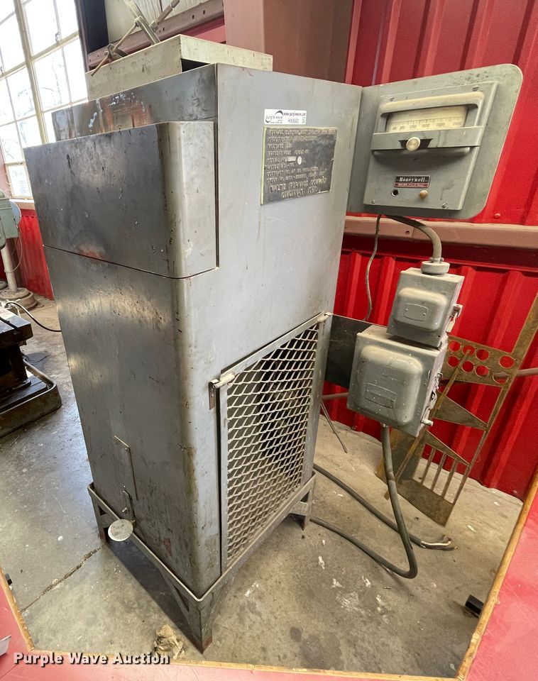 image for item HX9880 Waltz Furnace Company WFA-TG  heat treating furnace