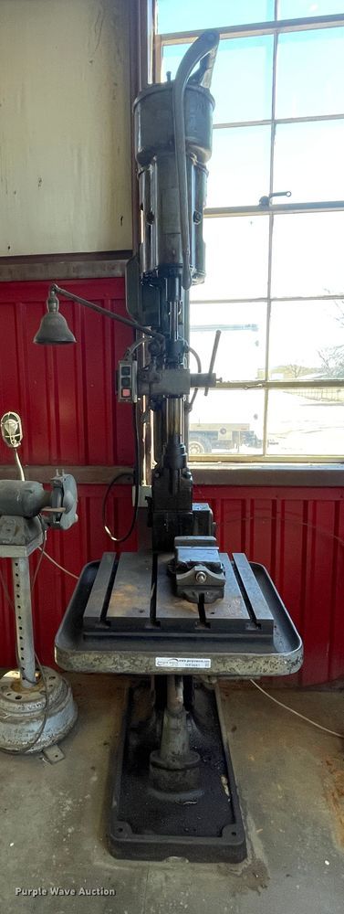 image for item HX9881 HE Avey Drilling Machine Co MA-6  drill press