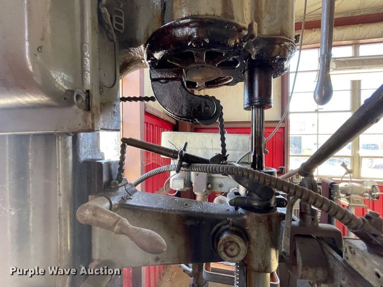 image for item HX9881 HE Avey Drilling Machine Co MA-6  drill press