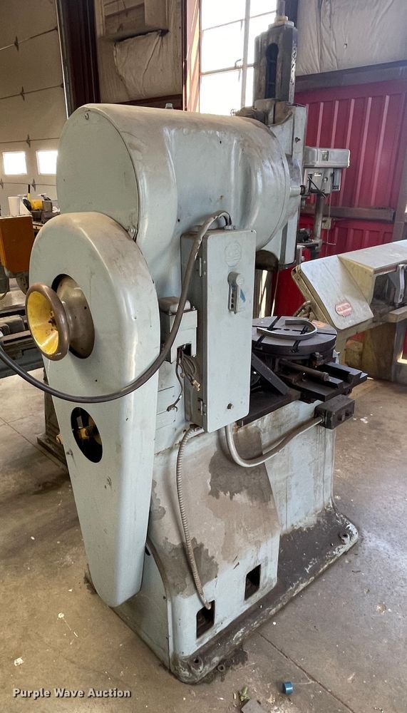 image for item HX9882 Douglas 7A  shaper