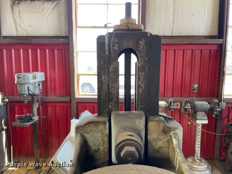 image for item HX9882 Douglas 7A  shaper