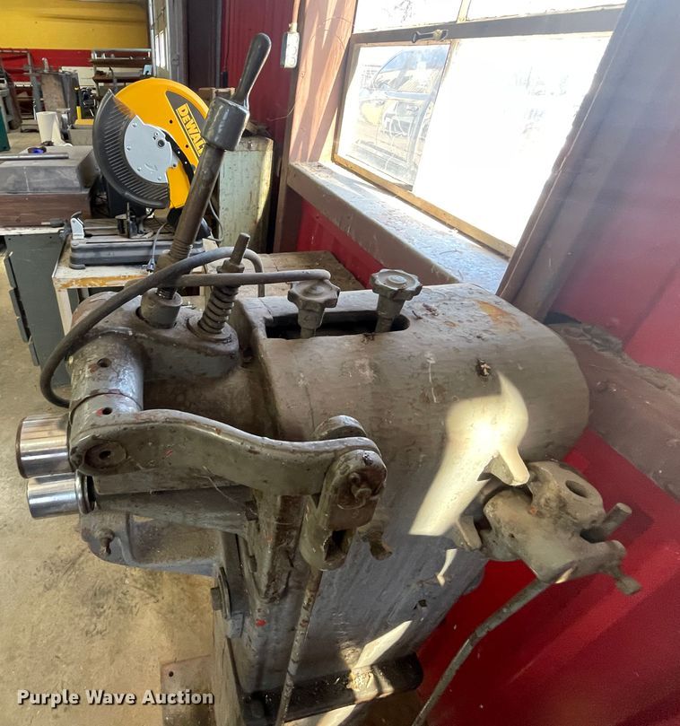 image for item HX9883 Wysong & Miles Co. No. 410 bead roller