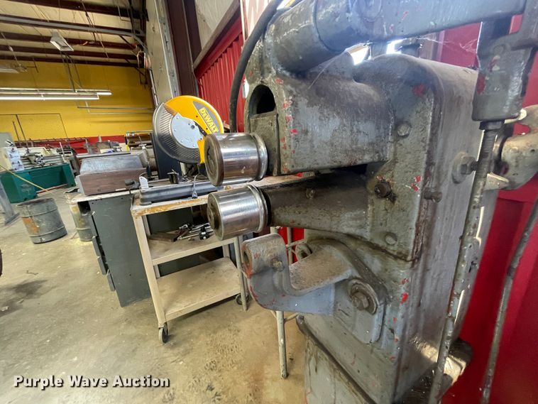 image for item HX9883 Wysong & Miles Co. No. 410 bead roller