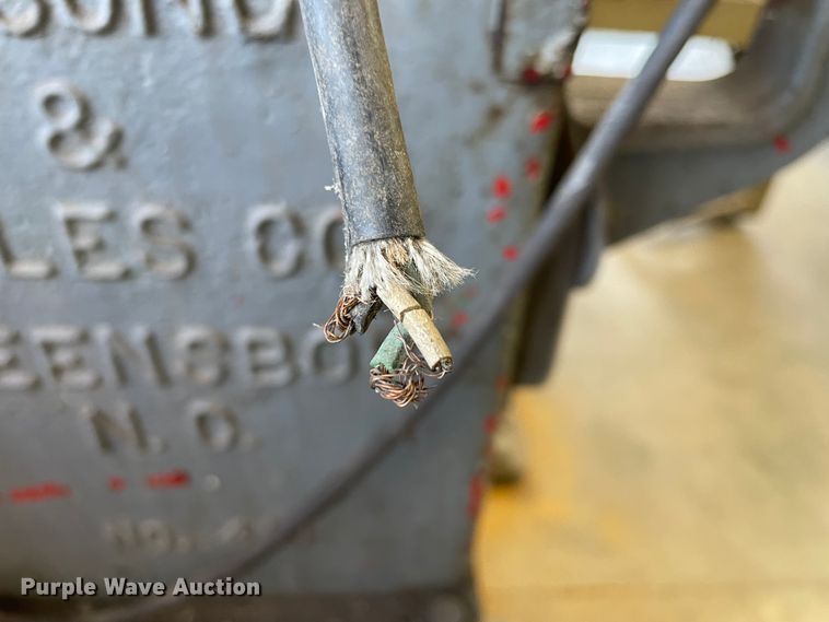 image for item HX9883 Wysong & Miles Co. No. 410 bead roller