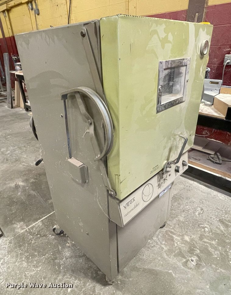 image for item HX9884 Vega Enterprises RM-14  rotomolder