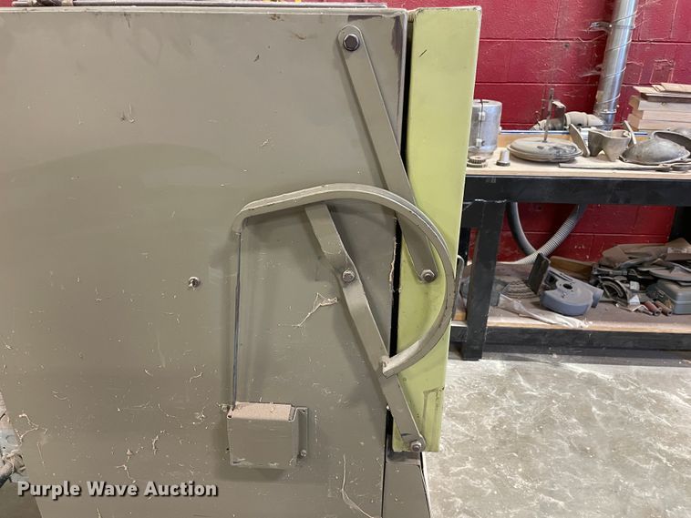 image for item HX9884 Vega Enterprises RM-14  rotomolder