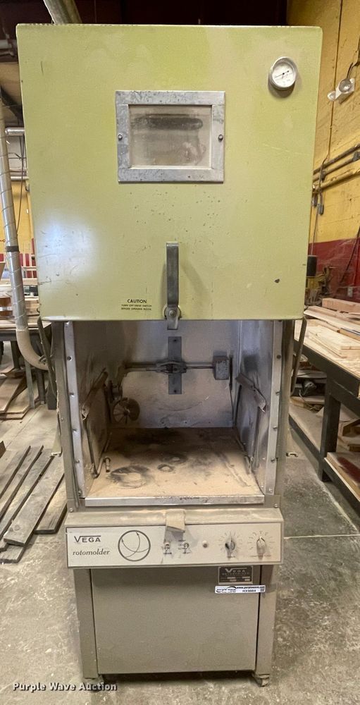 image for item HX9884 Vega Enterprises RM-14  rotomolder