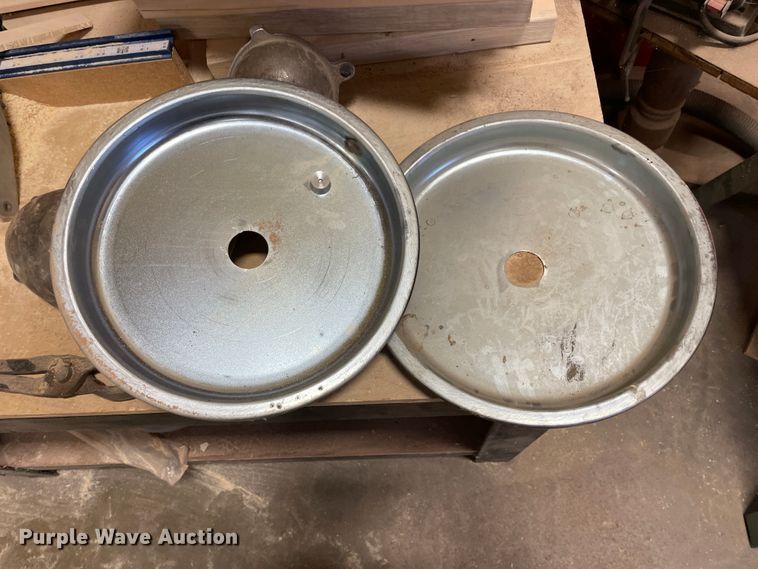 image for item HX9884 Vega Enterprises RM-14  rotomolder