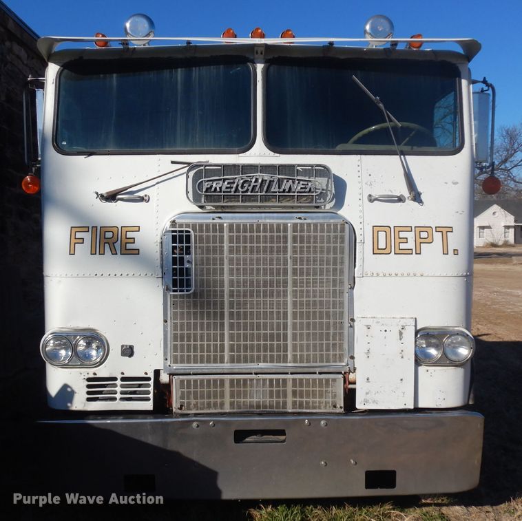 image for item IG9219 1979 Freightliner  semi truck