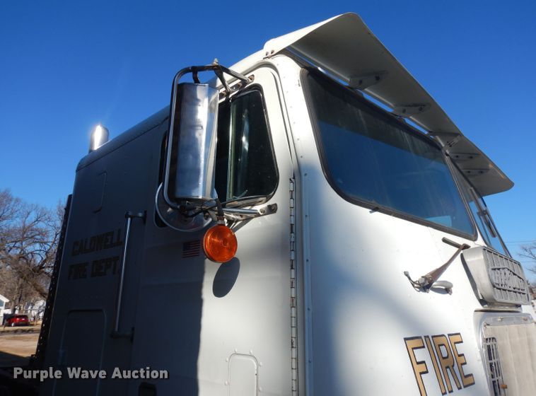 image for item IG9219 1979 Freightliner  semi truck