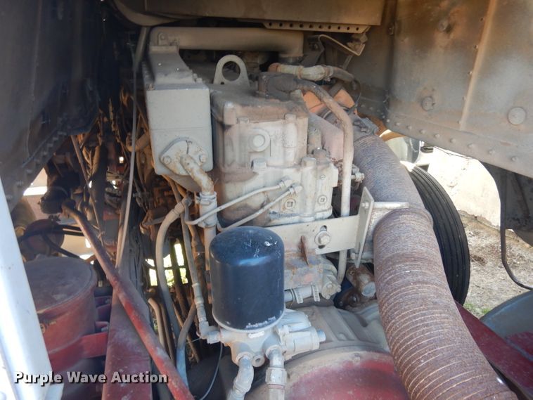 image for item IG9219 1979 Freightliner  semi truck