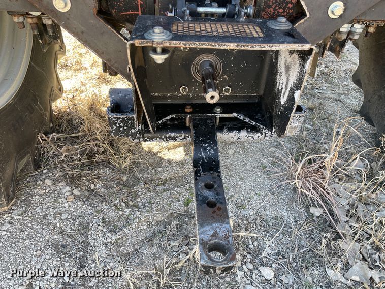 image for item II9247 2002 Challenger MT465  MFWD tractor