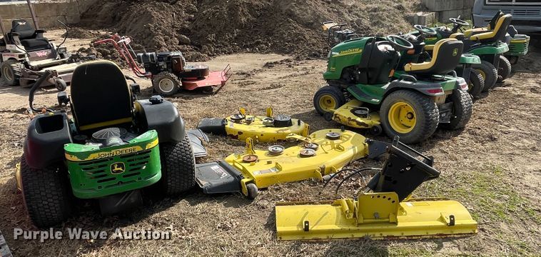 image for item II9278 John Deere lawn mowers and parts