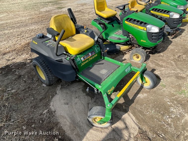 image for item II9278 John Deere lawn mowers and parts