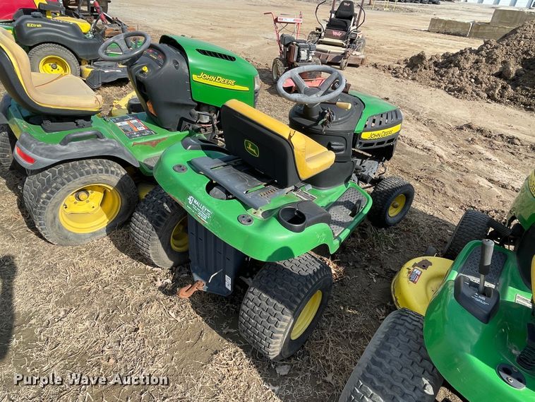 image for item II9278 John Deere lawn mowers and parts