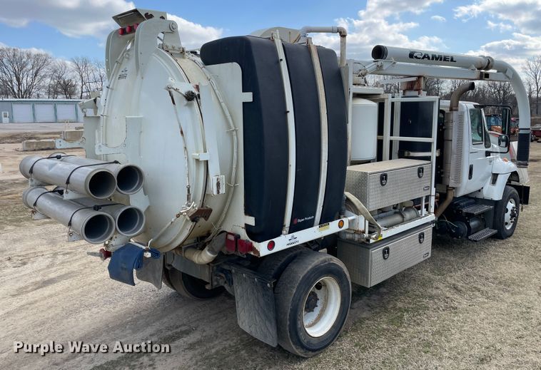 image for item II9280 2005 International 7400  sewer jetter truck