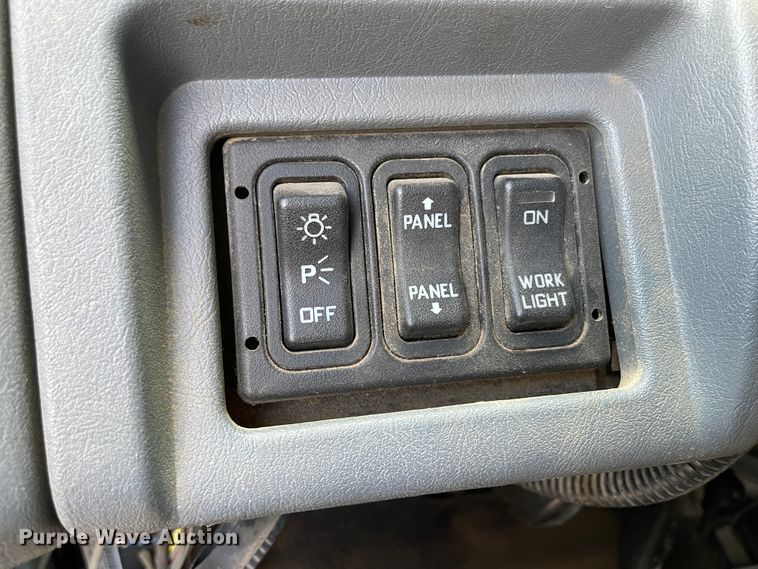 image for item II9280 2005 International 7400  sewer jetter truck