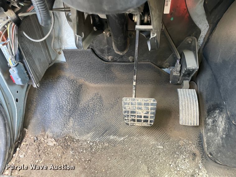 image for item II9280 2005 International 7400  sewer jetter truck