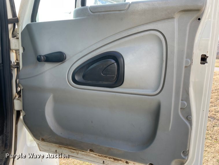 image for item II9280 2005 International 7400  sewer jetter truck