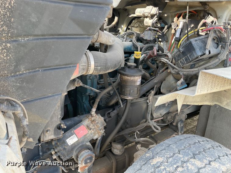 image for item II9280 2005 International 7400  sewer jetter truck