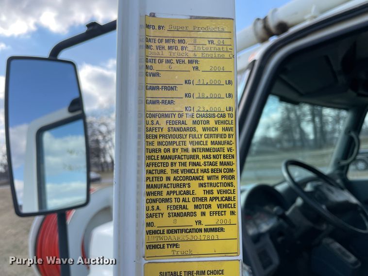 image for item II9280 2005 International 7400  sewer jetter truck