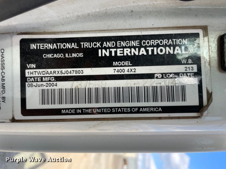 image for item II9280 2005 International 7400  sewer jetter truck